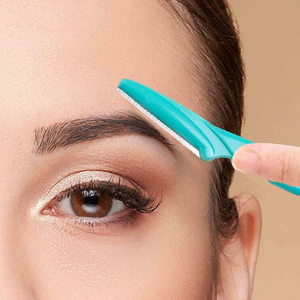 Eyebrow Razors & Facial Hair Remover for Women & Men, Dermaplaning Tool – 24PCS